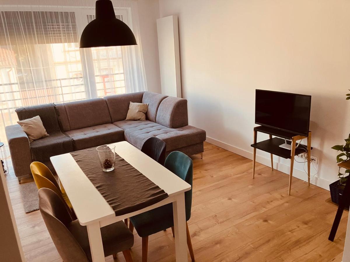 Ferienwohnung Apartament Na Klasztornej Wągrowiec Exterior foto